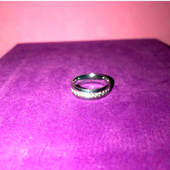 🌷Titanium Steel Silver Zircon Ring Size 10 - Picture 7 of 7